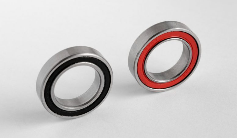 bearings_mechanism_spare_parts_repair_mechanics_technology_slip-340273